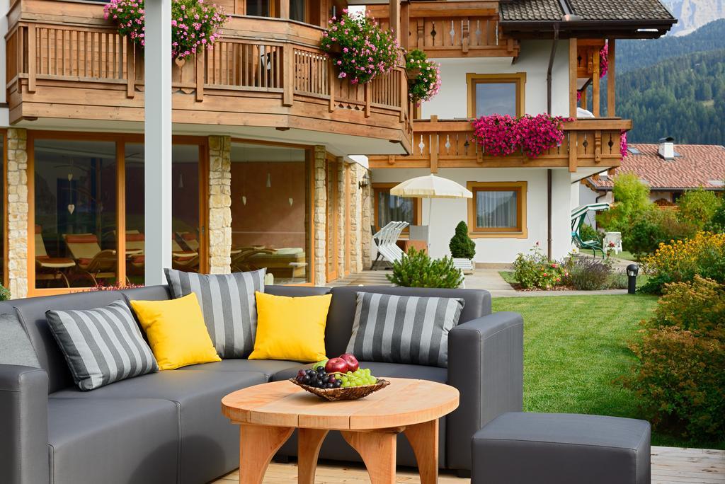 Residence Sovara Santa Cristina Val Gardena ภายนอก รูปภาพ