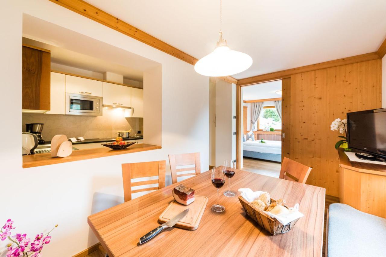 Residence Sovara Santa Cristina Val Gardena ภายนอก รูปภาพ